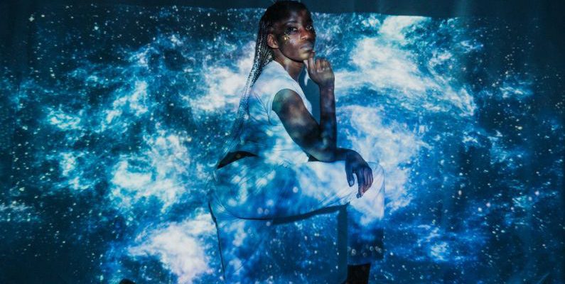 Yoga Diving - Free stock photo of action, afro pigtails, art